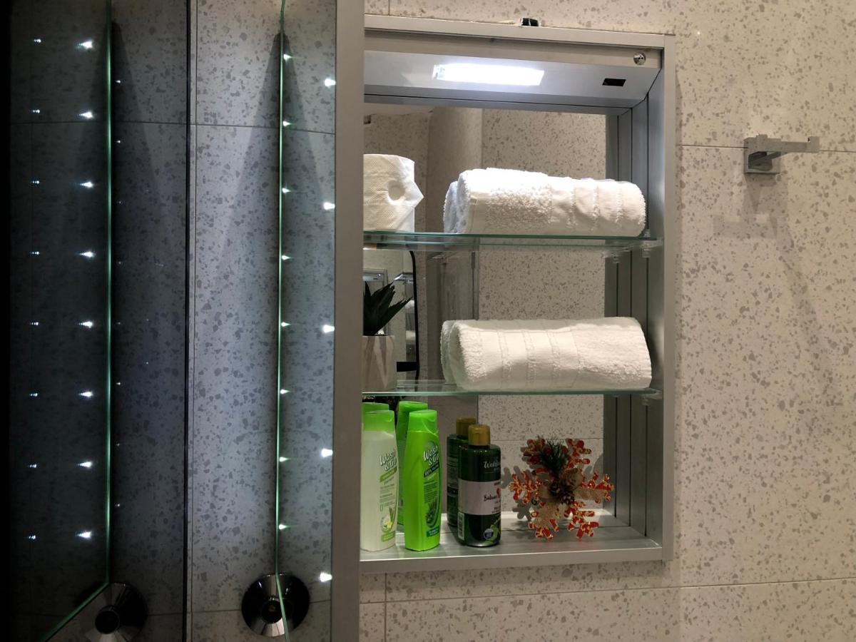 Urban Stay Tirana Deluxe 외부 사진