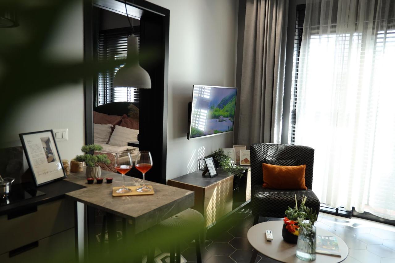 Urban Stay Tirana Deluxe 외부 사진