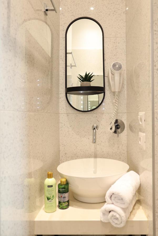 Urban Stay Tirana Deluxe 외부 사진